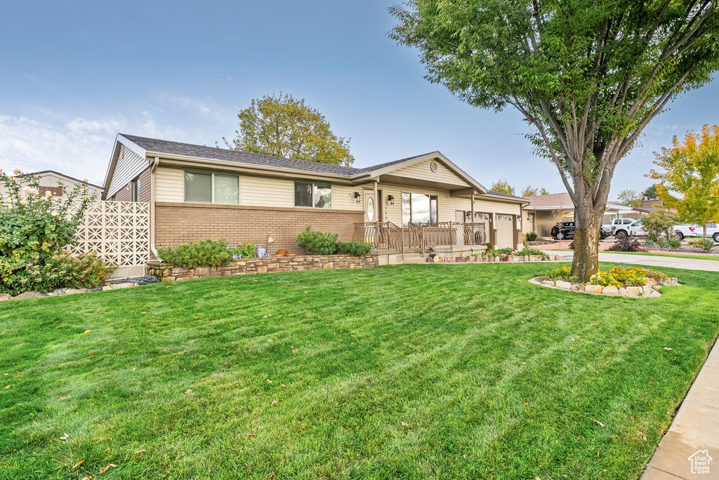 Photo 2 for MLS #2116054 at 1965 S 700 West