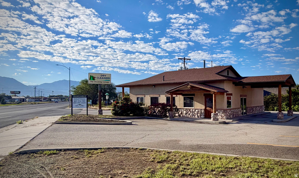 198 E State St, Lehi, UT 84043