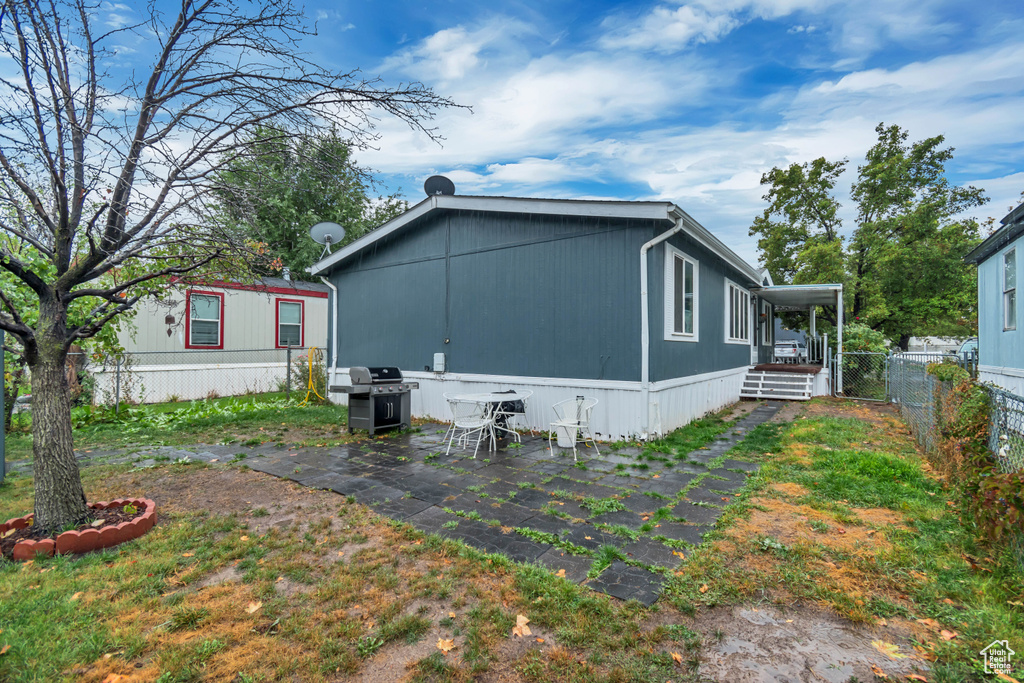 Photo 6 for MLS #2116062 at 1258 W Rock River Rd #82