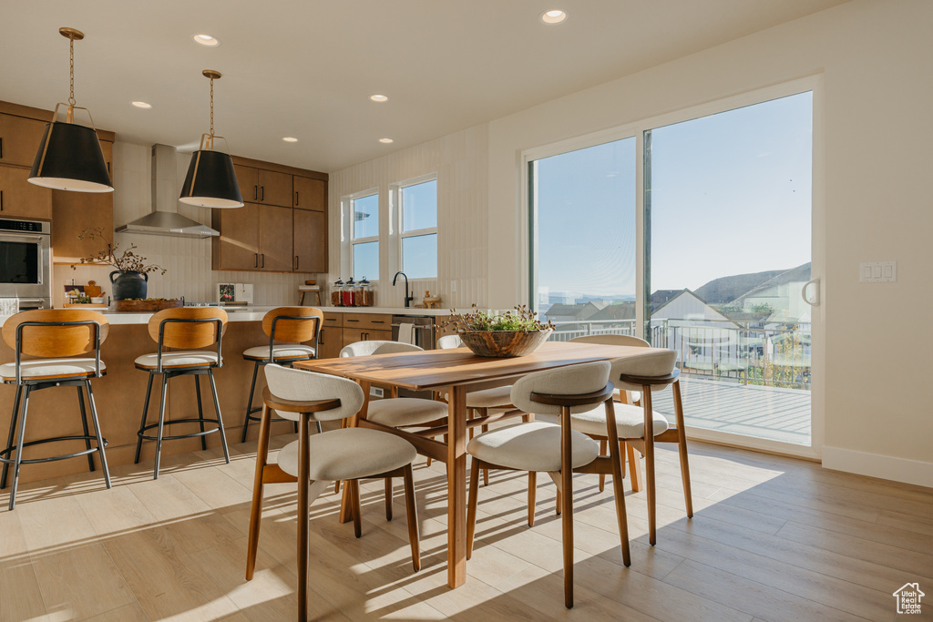 Photo 5 for MLS #2116067 at 1689 W Canyon Rim Dr #636