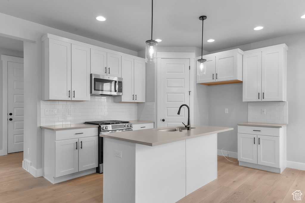 Photo 12 for MLS #2116069 at 504 W Maidengrass Way