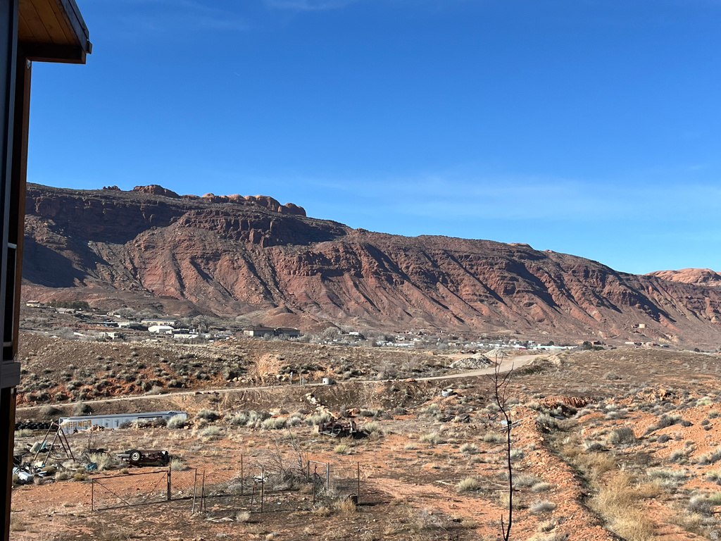 1185 S MURPHY LN #202B Moab, UT 84532