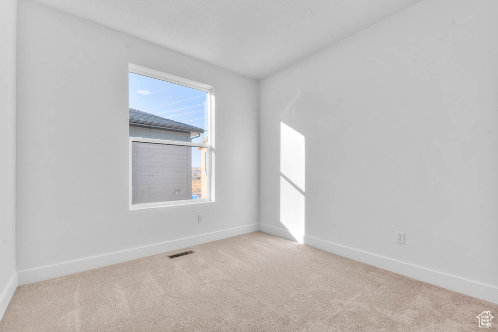 Photo 14 for MLS #2116075 at 3971 W Red Clover Dr