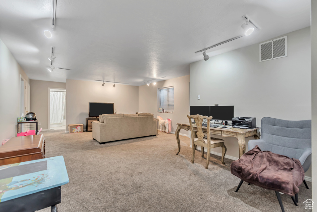 533 S 670 E Orem, UT 84097