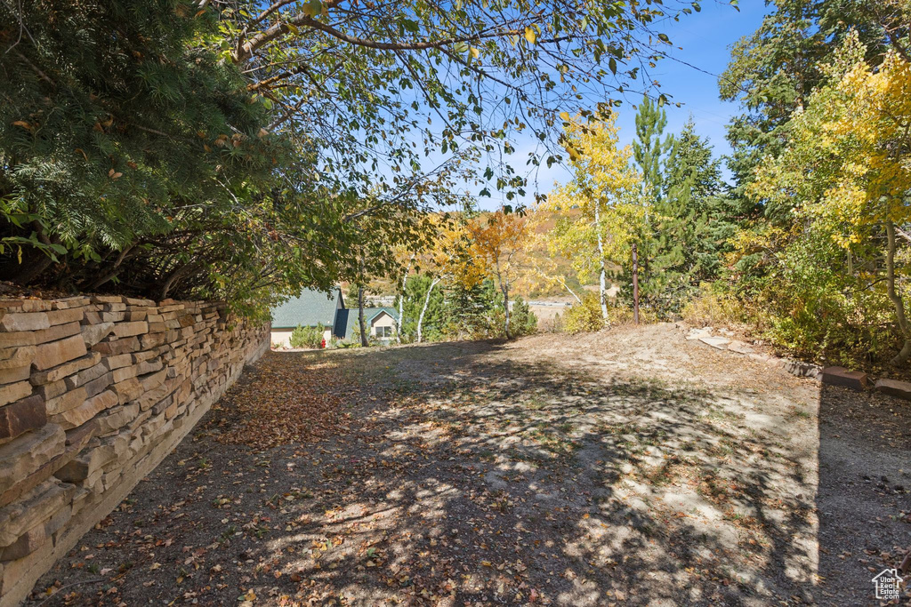 Photo 46 for MLS #2116086 at 135 Crestview Dr