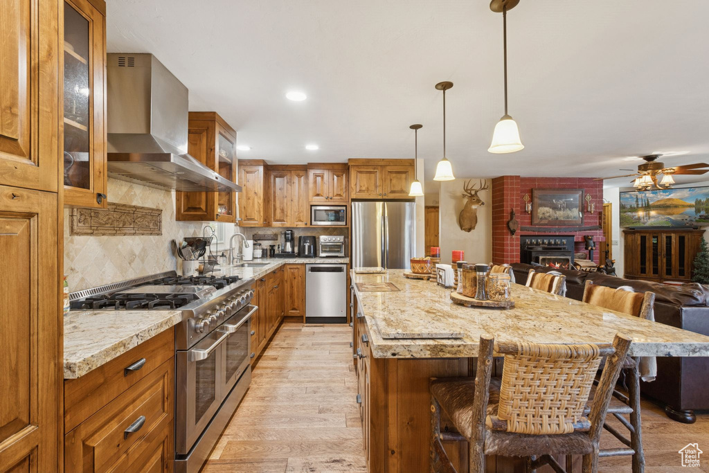 Photo 24 for MLS #2116086 at 135 Crestview Dr