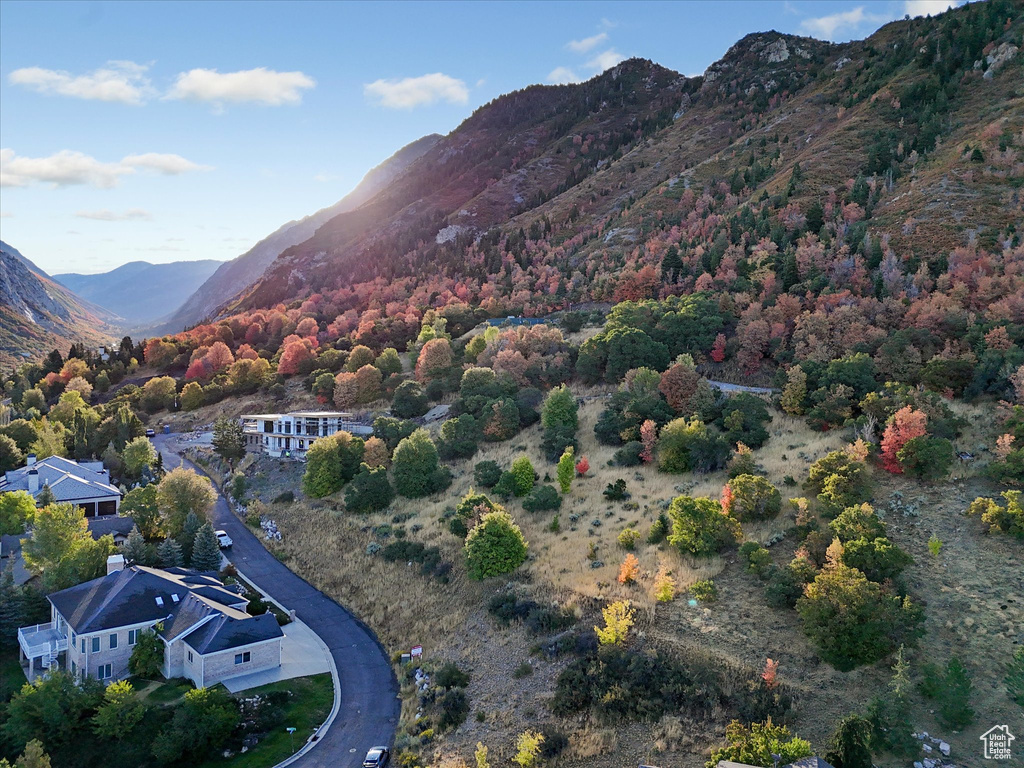 3738 E CATAMOUNT RIDGE WAY Sandy, UT 84092