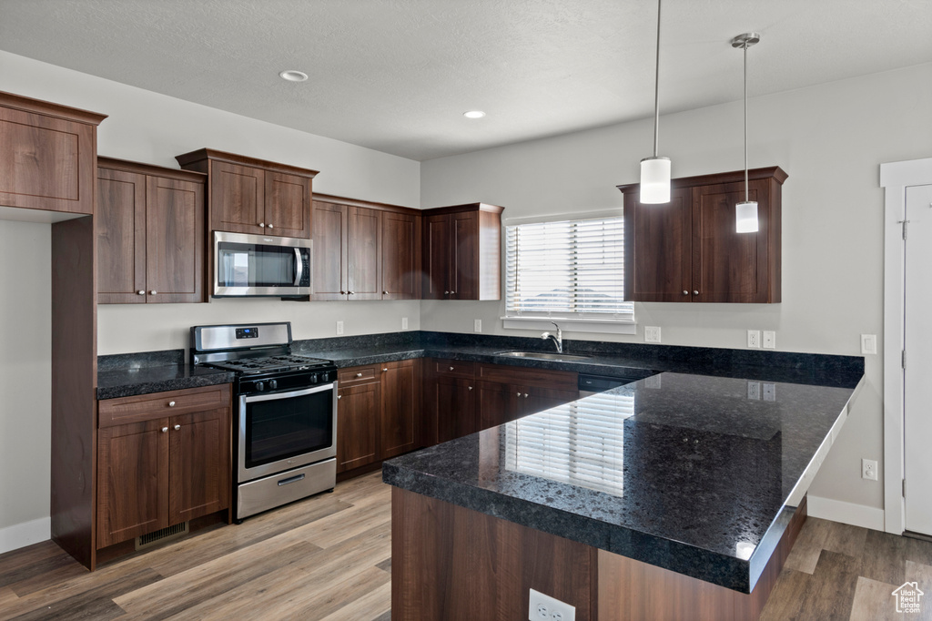 Photo 9 for MLS #2116091 at 924 S Aspen Summit Dr