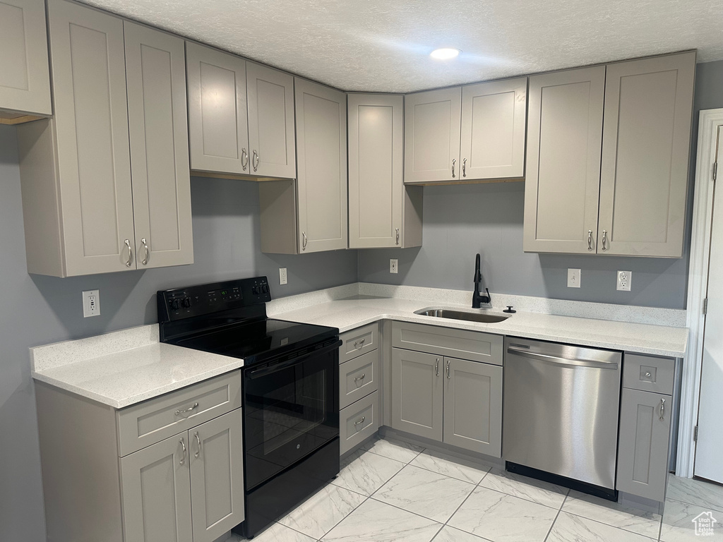 1238 S 4290 W Syracuse, UT 84075