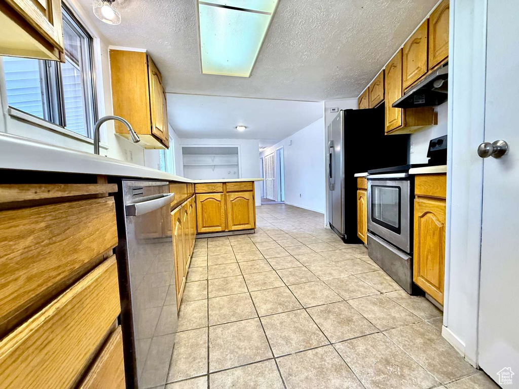 Photo 14 for MLS #2116099 at 629 N 400 East