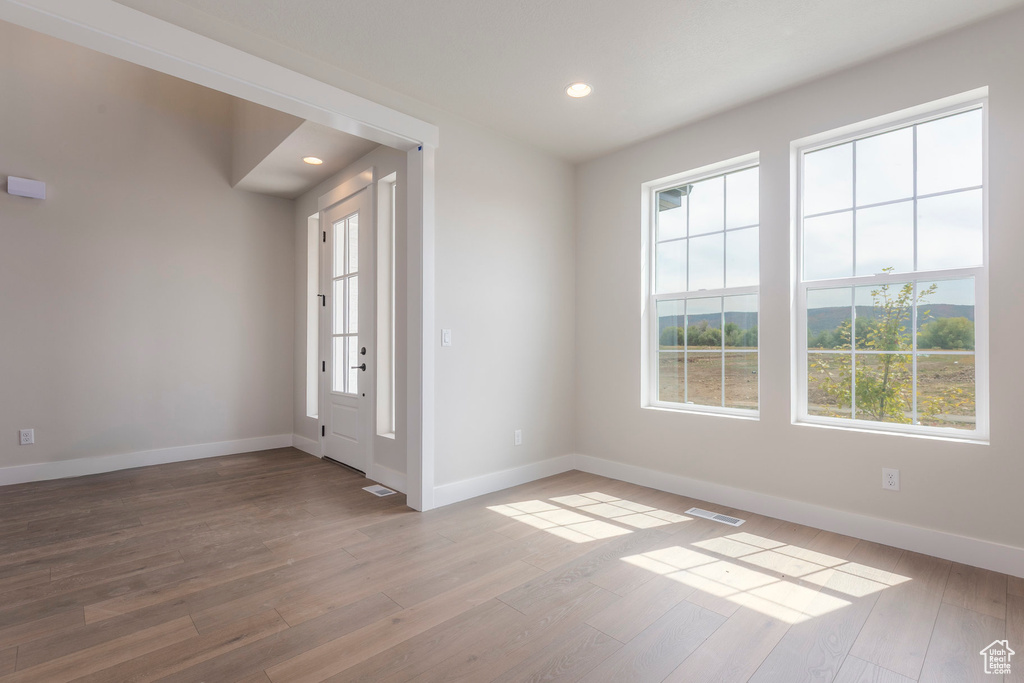 Photo 36 for MLS #2116102 at 1539 Rocky Mountain Way #401