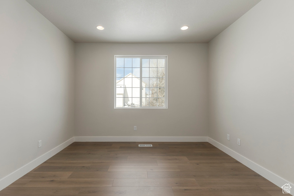 Photo 4 for MLS #2116102 at 1539 Rocky Mountain Way #401