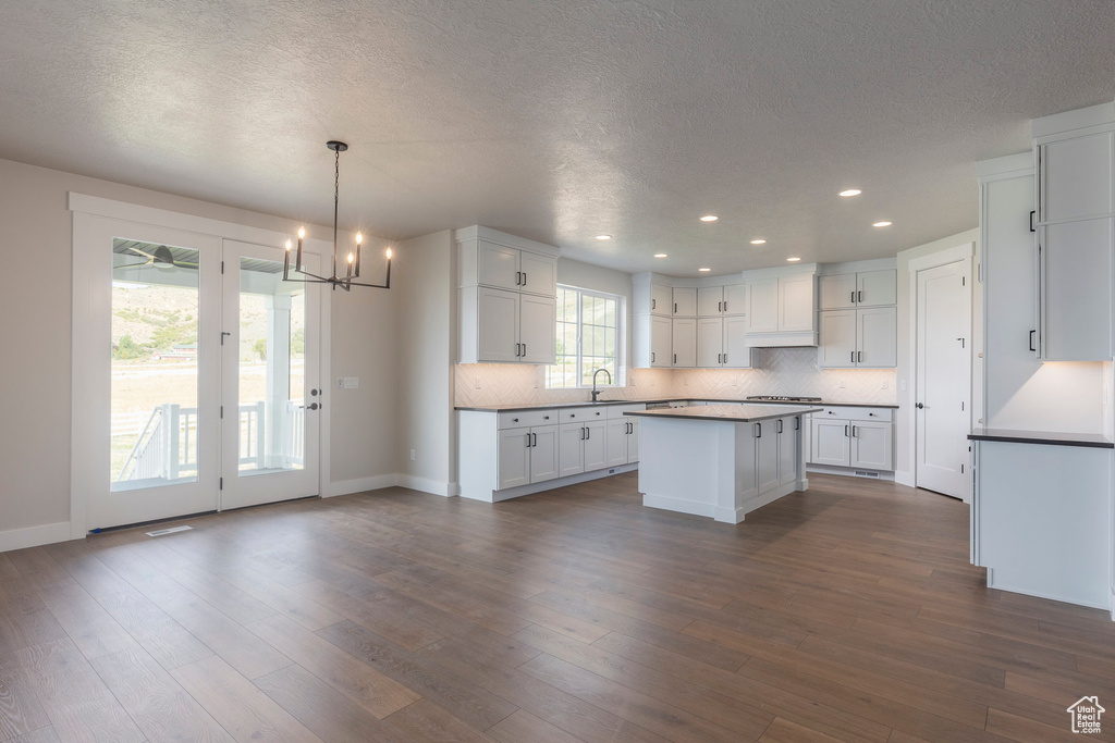 Photo 42 for MLS #2116102 at 1539 Rocky Mountain Way #401