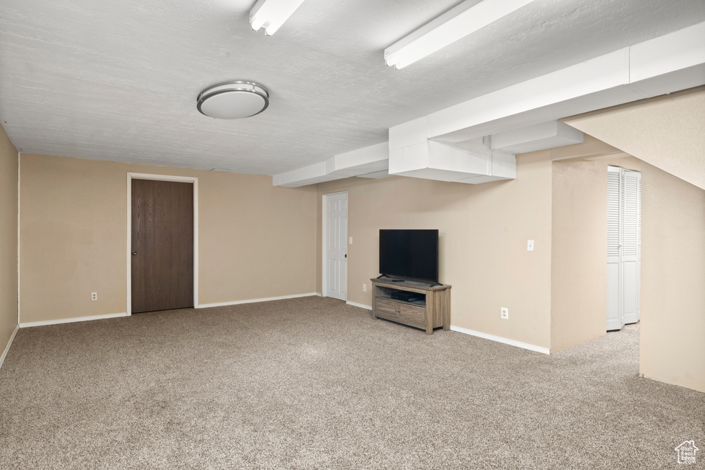 5415 S 300 W Washington Terrace, UT 84405