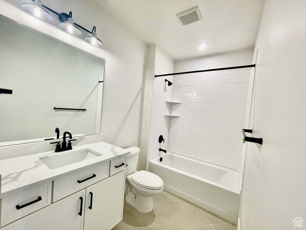 Photo 20 for MLS #2116105 at 5877 N Canyon Rim Rd #623