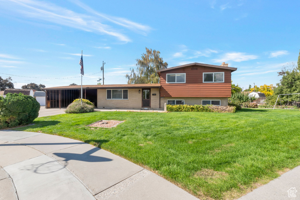 Photo 2 for MLS #2116107 at 189 W 850 South
