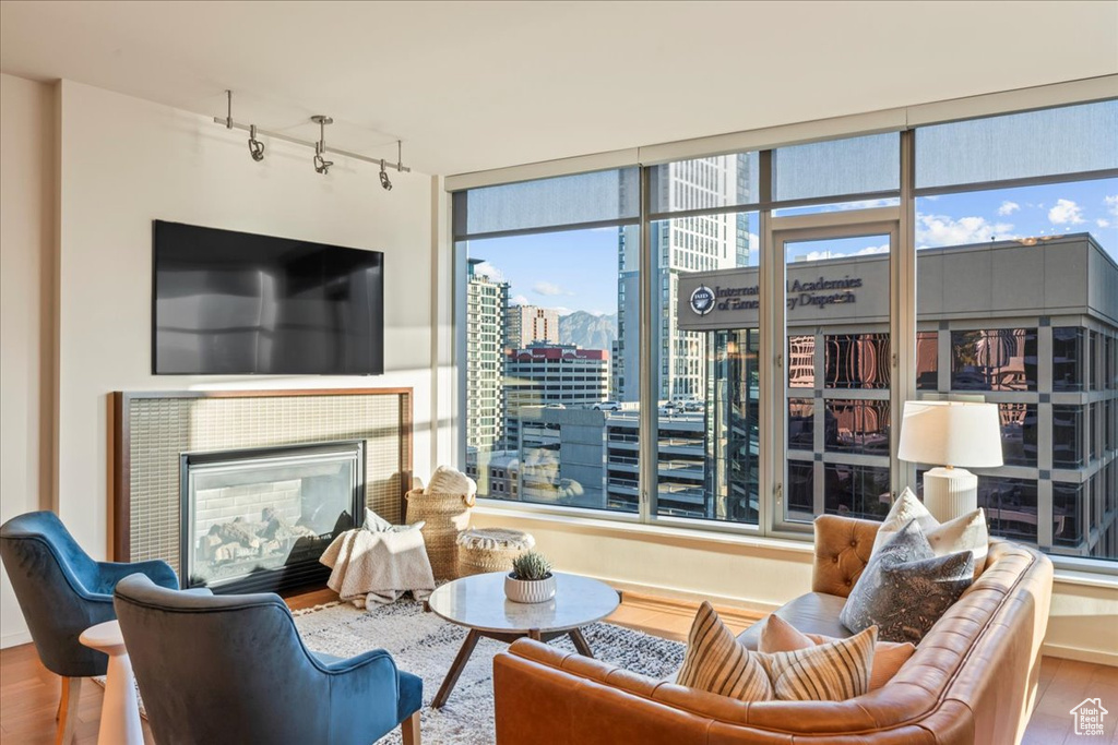 Photo 11 for MLS #2116110 at 35 E 100 South #807