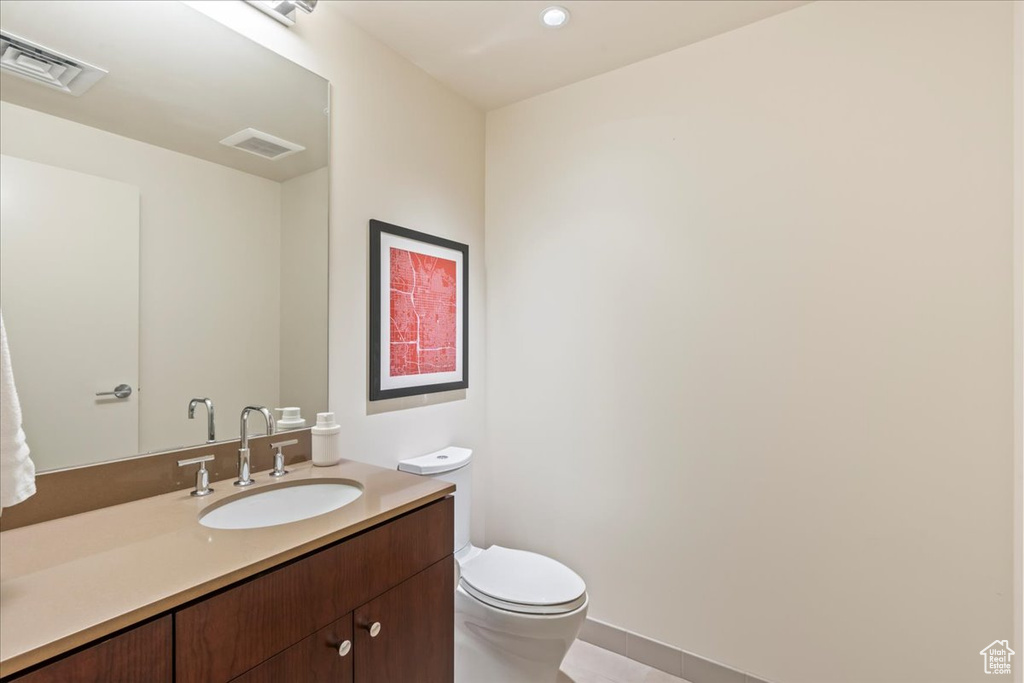 Photo 6 for MLS #2116110 at 35 E 100 South #807