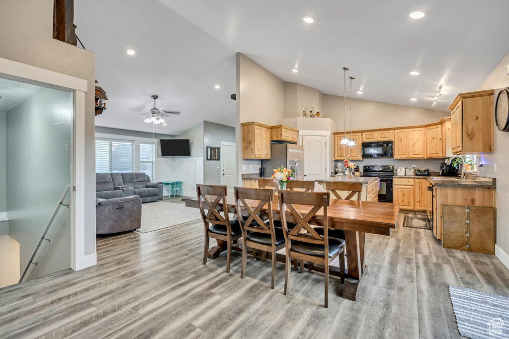 Photo 54 for MLS #2116112 at 811 S 2300 West