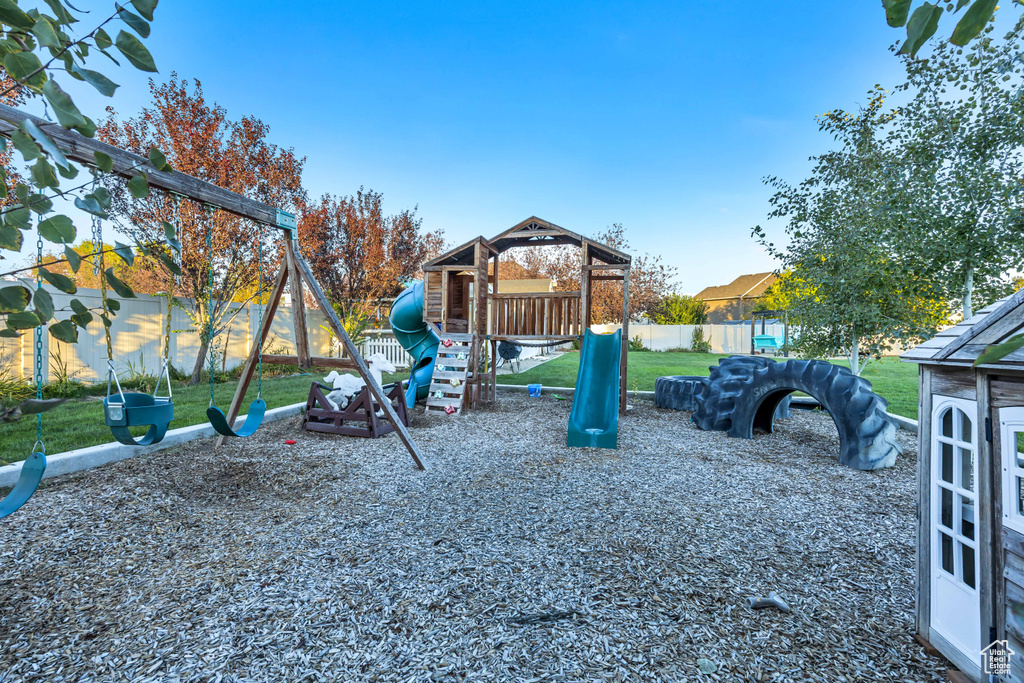 Photo 38 for MLS #2116112 at 811 S 2300 West