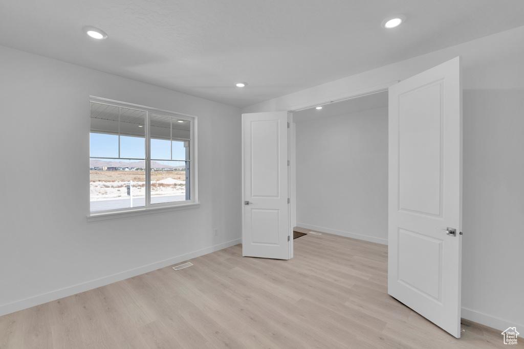 Photo 10 for MLS #2116116 at 1144 E Horseshoe Way #507