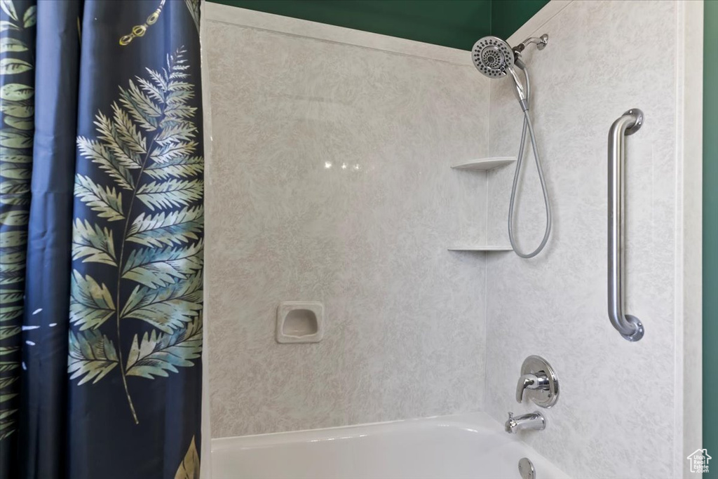 4475 S 1975 W Roy, UT 84067