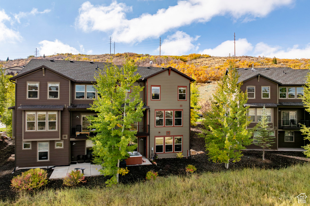 Photo 47 for MLS #2116119 at 924 W Abigail Dr