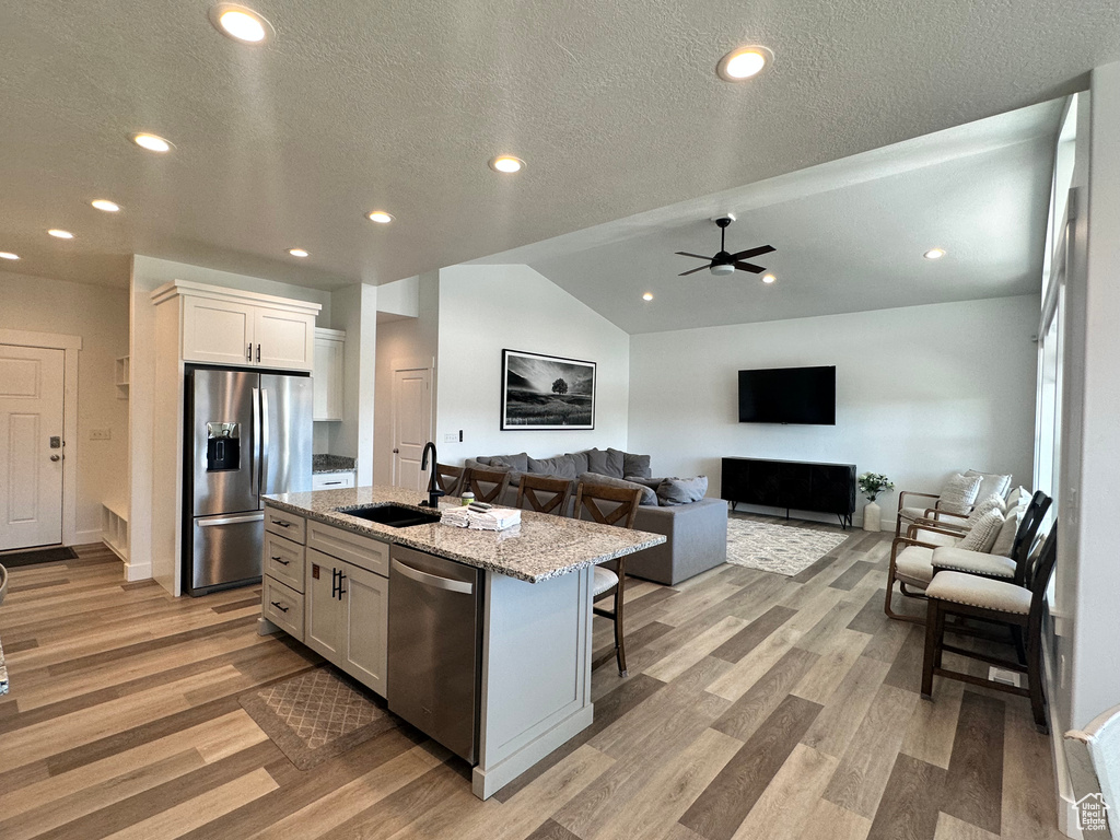 Photo 5 for MLS #2116121 at 600 S Stump Hollow Rd