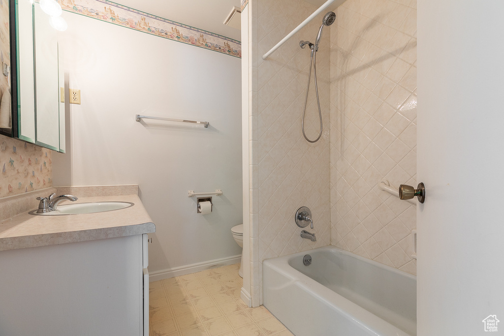 Photo 28 for MLS #2116126 at 1747 E Sugarloaf Dr