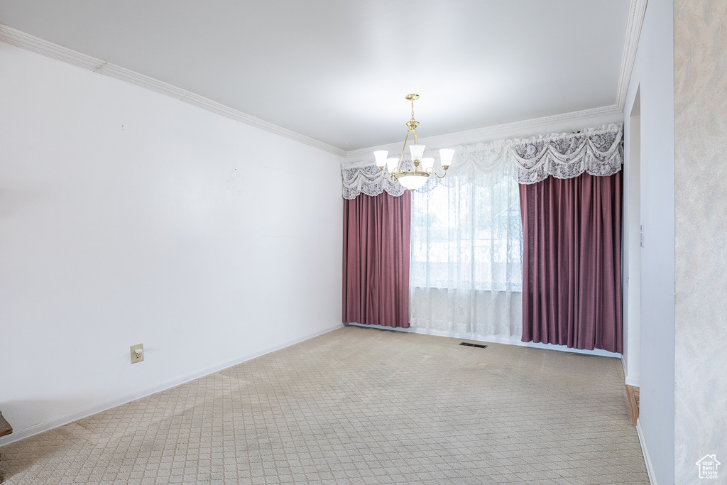 Photo 19 for MLS #2116126 at 1747 E Sugarloaf Dr