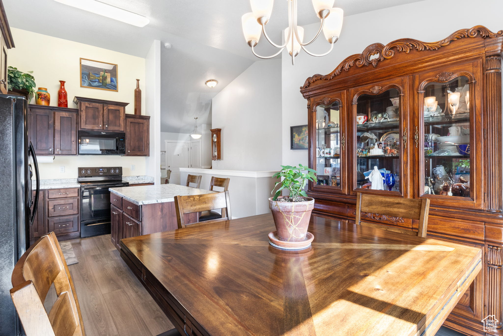 Photo 10 for MLS #2116129 at 109 W 930 North