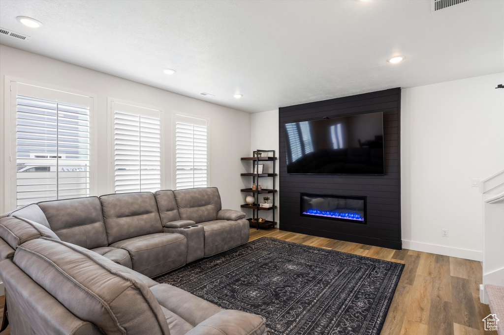 3263 N 3450 W Plain City, UT 84404