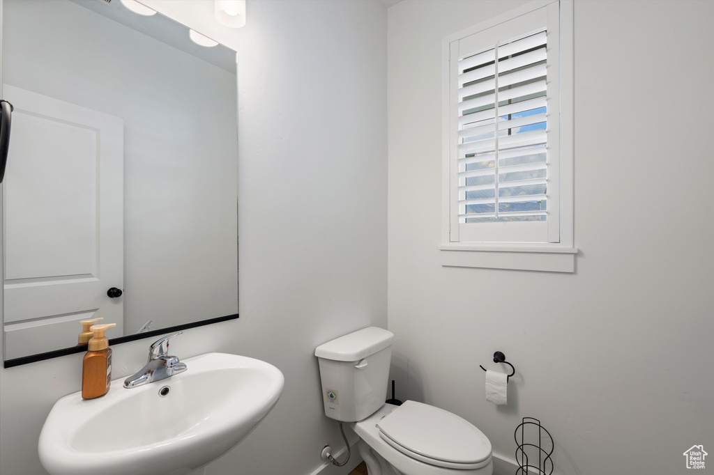 3263 N 3450 W Plain City, UT 84404