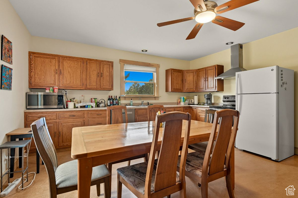 251 W HIGHWAY 12 ST Grover, UT 84773