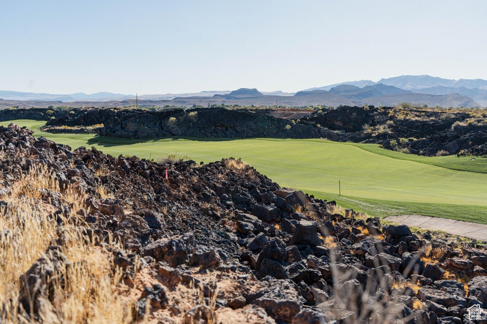 2349 S LAVA VISA DR Santa Clara, UT 84765