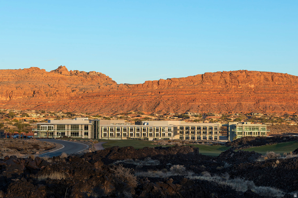 2349 S LAVA VISA DR Santa Clara, UT 84765