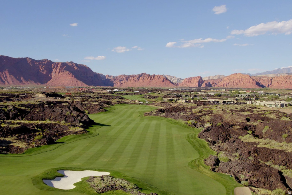 2349 S LAVA VISA DR Santa Clara, UT 84765