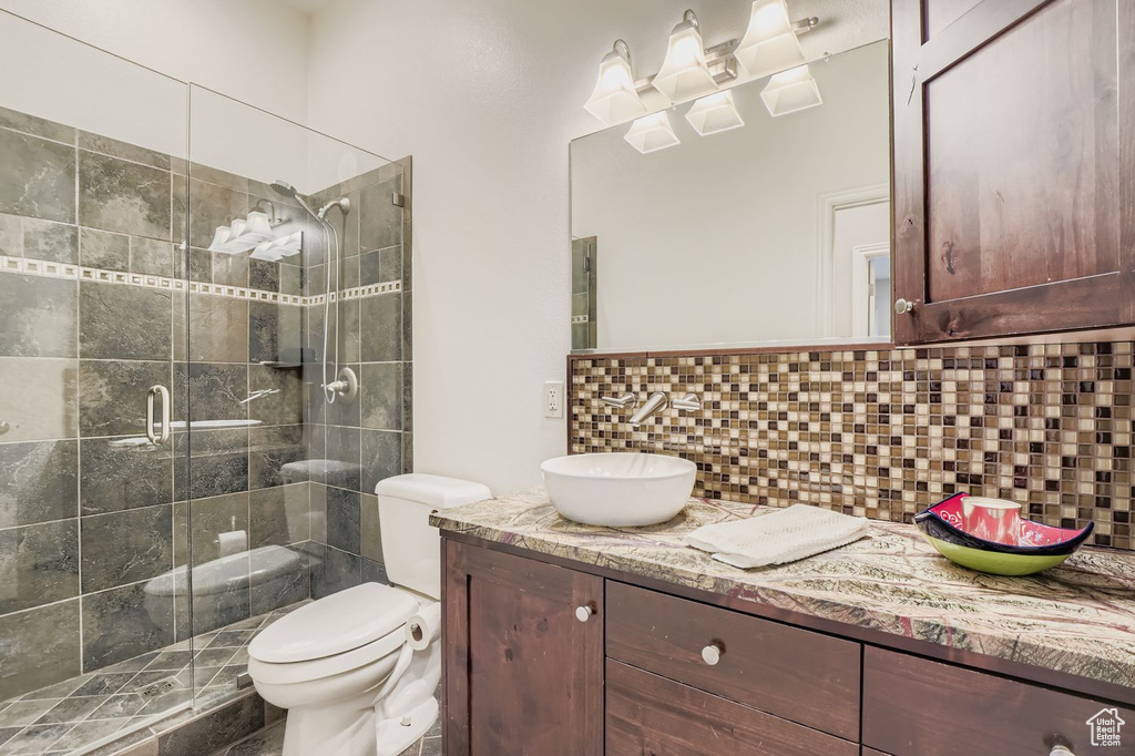 Photo 18 for MLS #2116163 at 1921 Roffe Rd