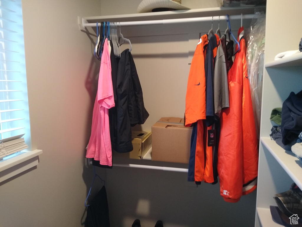 Photo 10 for MLS #2116165 at 55 Cedar Ln