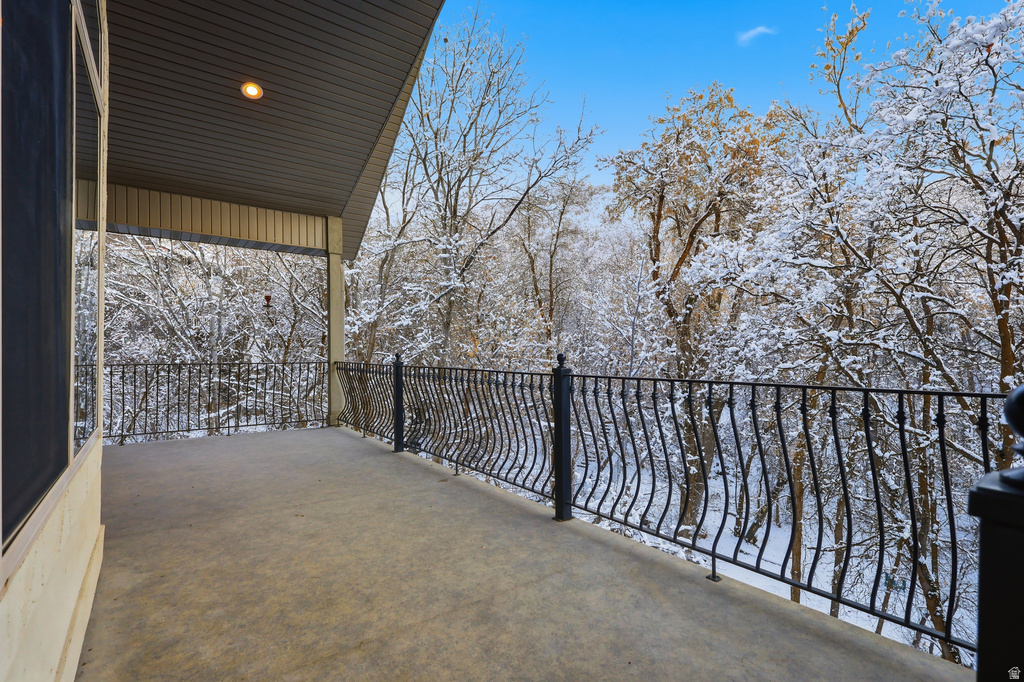 1284 E CANYON CREEK DR Bountiful, UT 84010