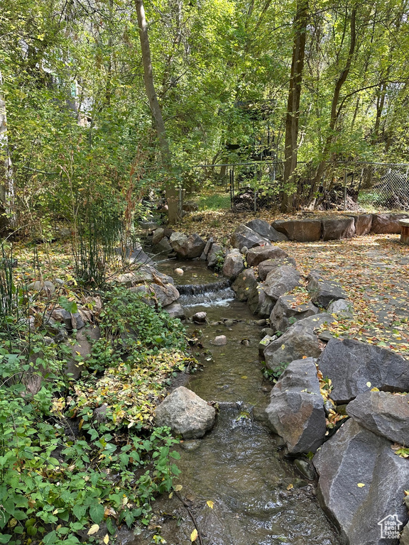 1284 E CANYON CREEK DR Bountiful, UT 84010