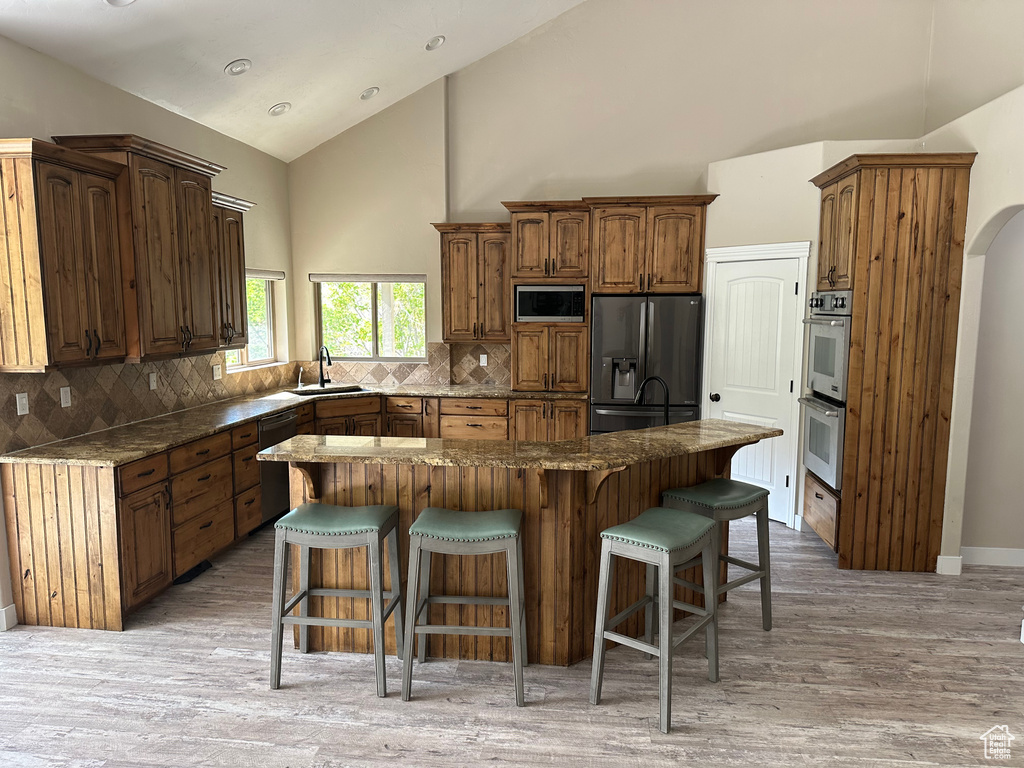1284 E CANYON CREEK DR Bountiful, UT 84010