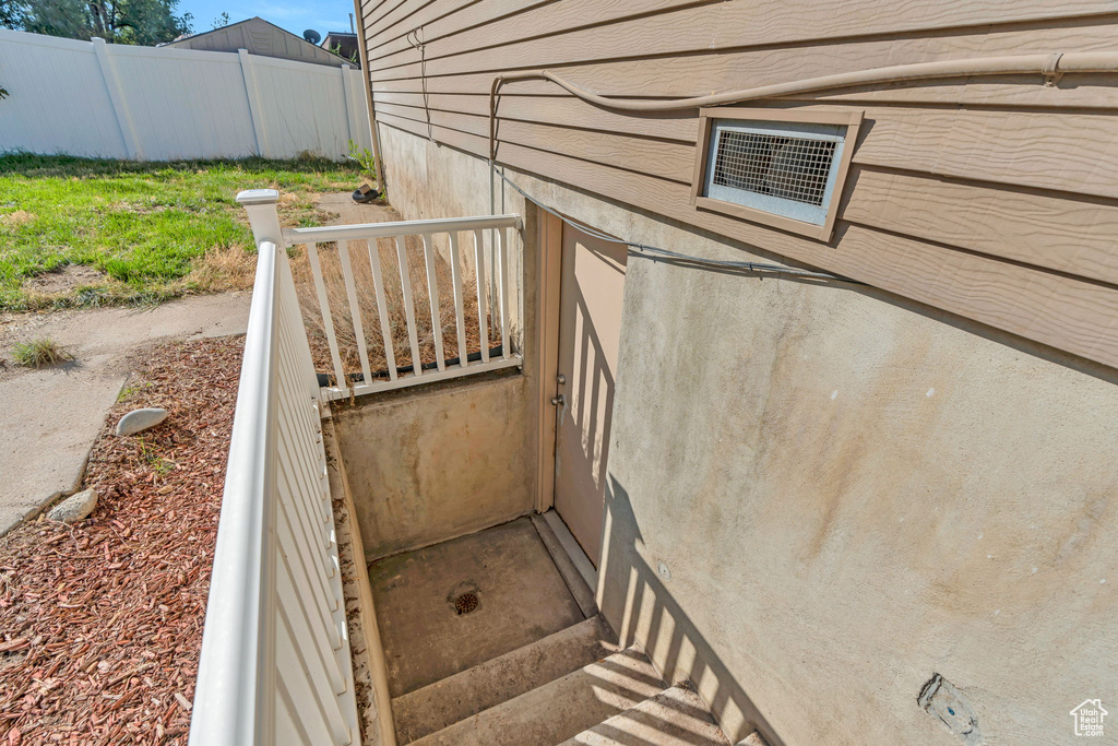 Photo 5 for MLS #2116176 at 9569 S Flint Dr