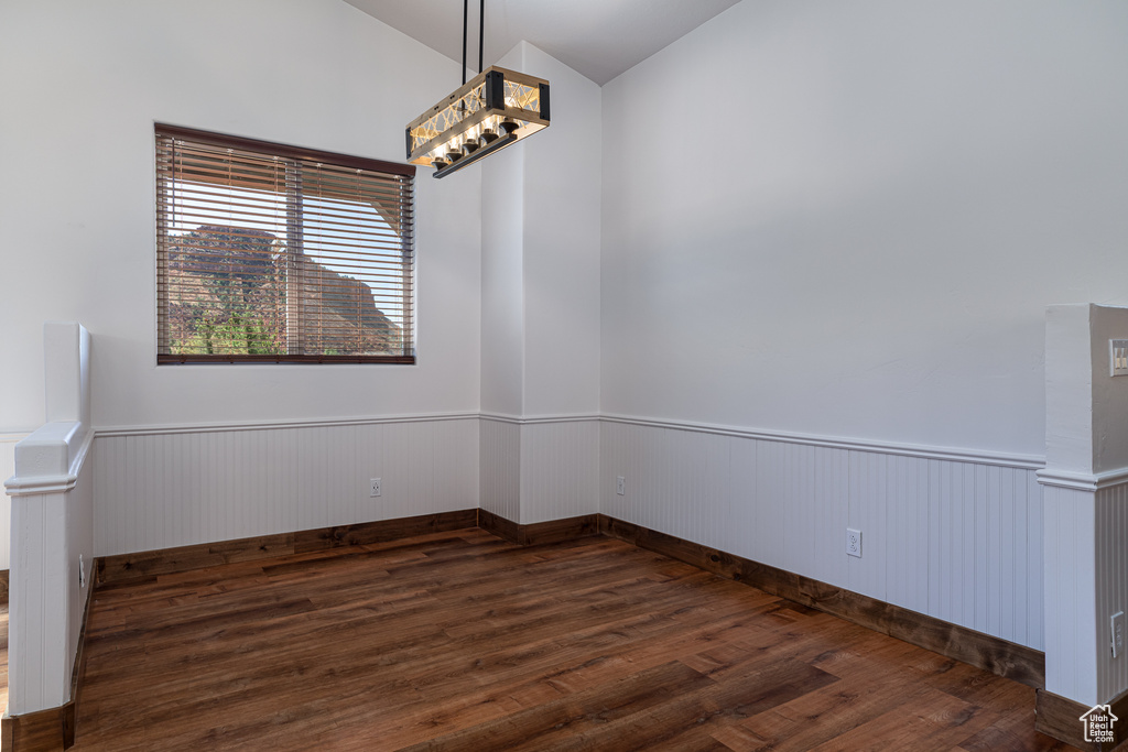 Photo 31 for MLS #2116179 at 493 E Donner Cir