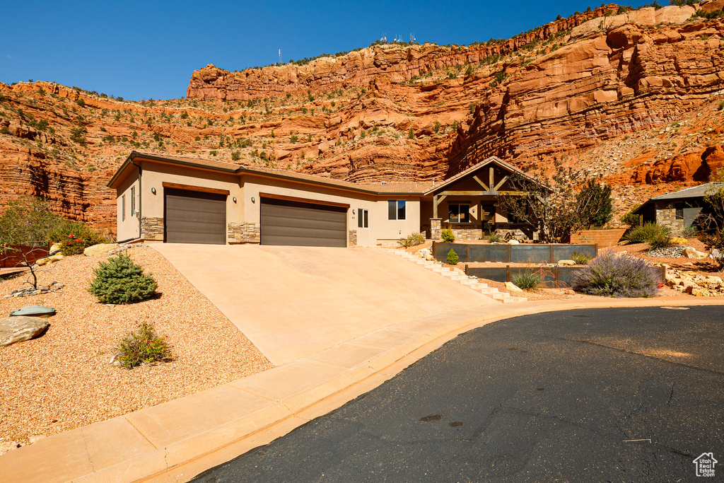 Photo 62 for MLS #2116179 at 493 E Donner Cir