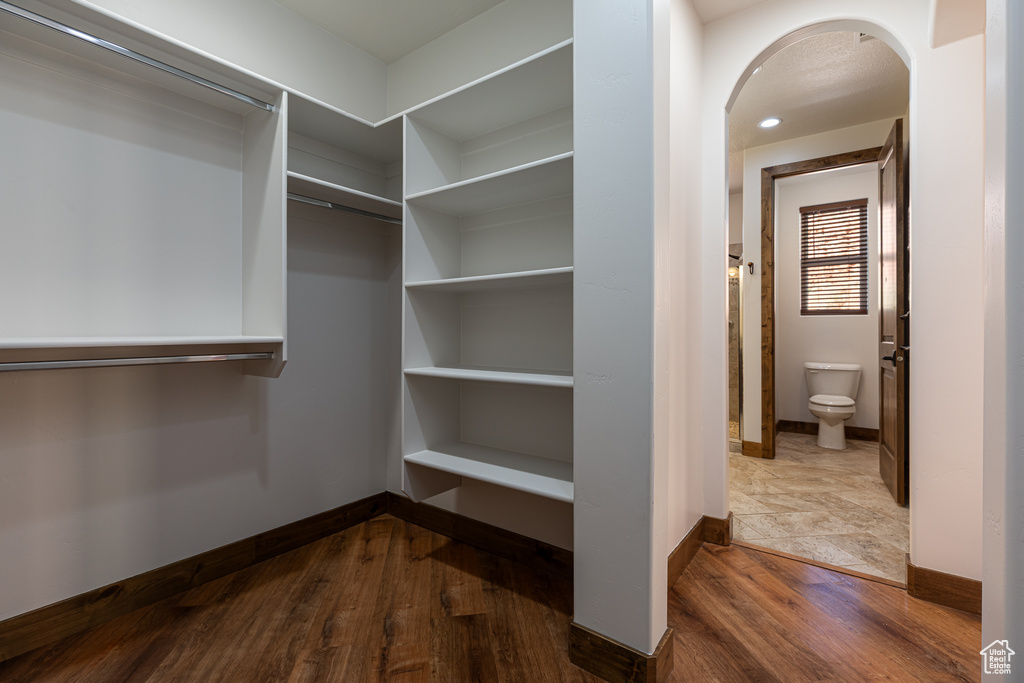 Photo 48 for MLS #2116179 at 493 E Donner Cir