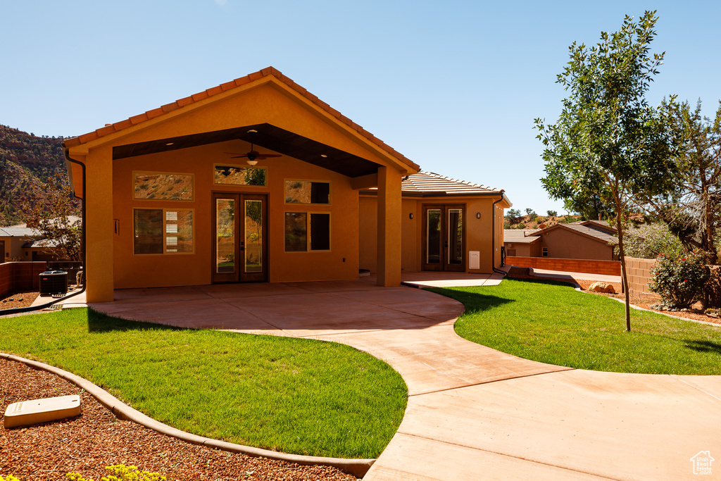 Photo 80 for MLS #2116179 at 493 E Donner Cir