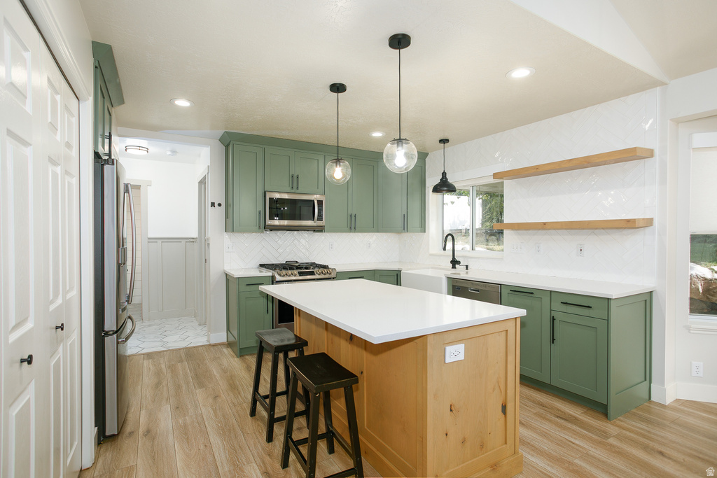 1306 N THORNFIELD RD Kaysville, UT 84037