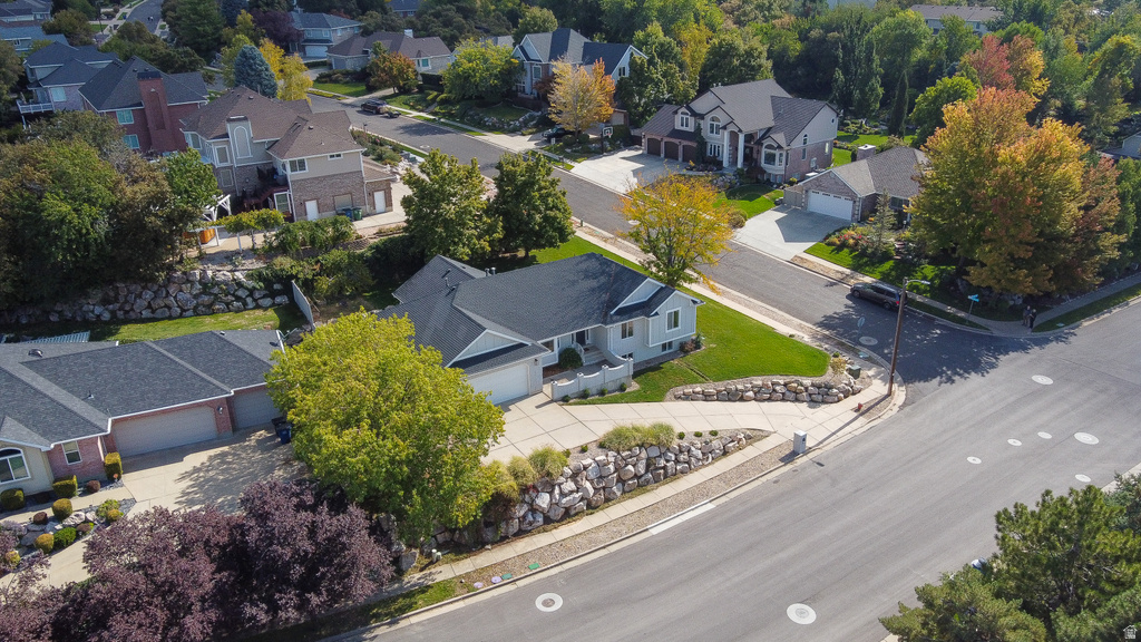 1306 N THORNFIELD RD Kaysville, UT 84037