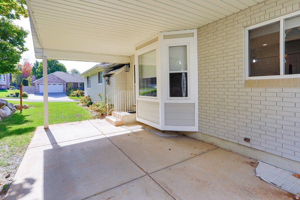 1306 N THORNFIELD RD Kaysville, UT 84037